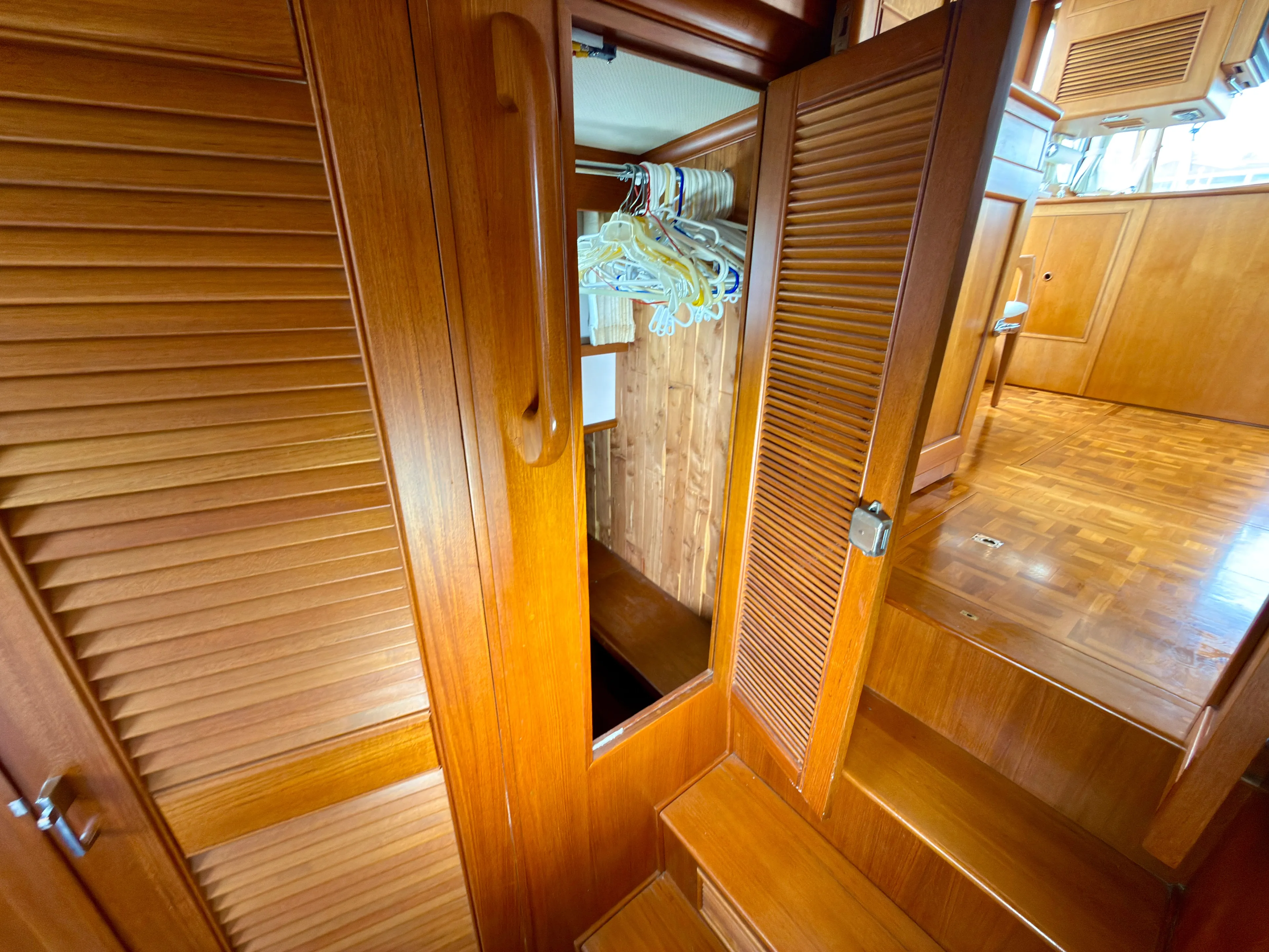 Tenacious Yacht Photos Pics 