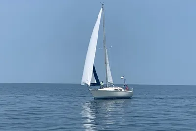 C&C 32