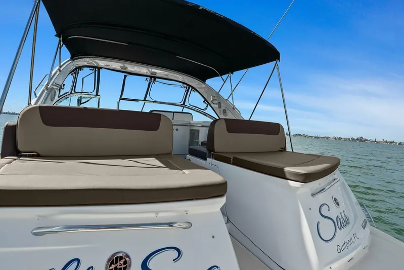 Lil Sea Sass Yacht Photos Pics 2014 Sea Ray 370 Venture (Lil Sea Sass)-Cockpit