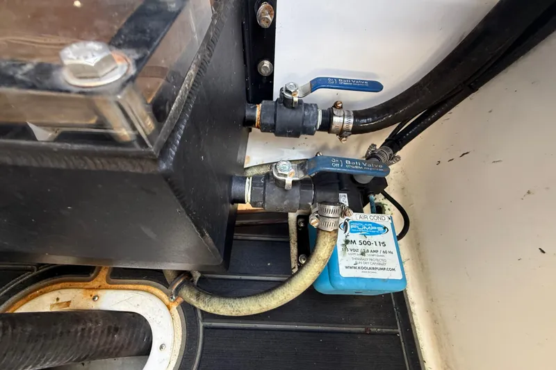  Yacht Photos Pics Air conditioning pump system with ball valves in a 2020 Streamline 45 model.