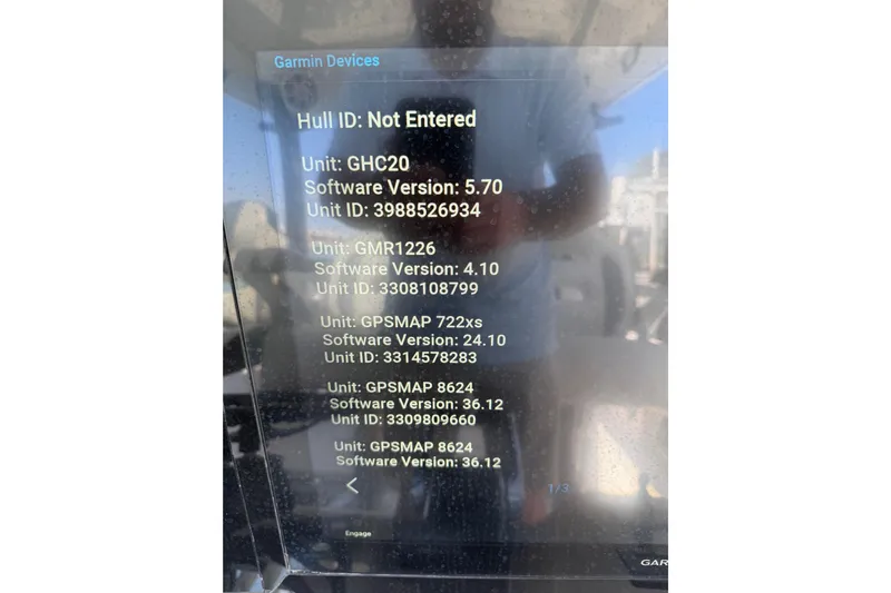  Yacht Photos Pics Garmin device screen displaying software versions and unit IDs on Streamline 45, 2020 model.