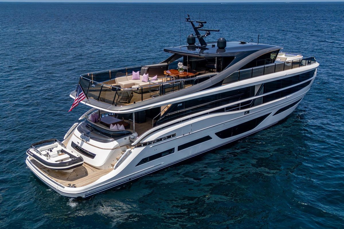 2022 Princess 95 