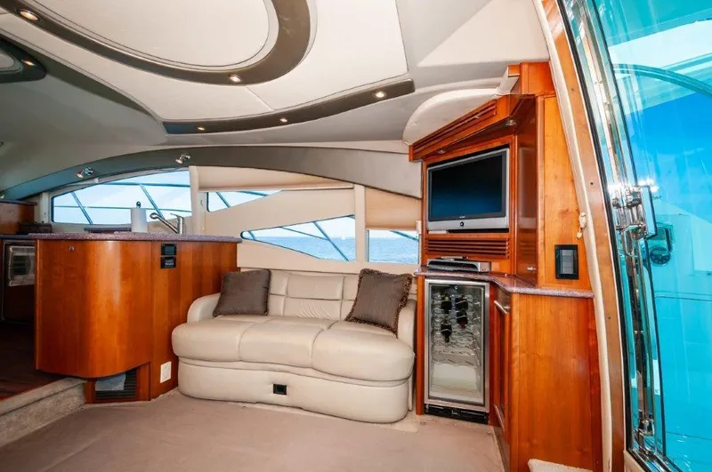 Knot Fair Yacht Photos Pics 