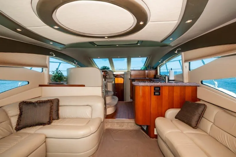 Knot Fair Yacht Photos Pics 2006 47 Cruisers Yachts SS - Salon