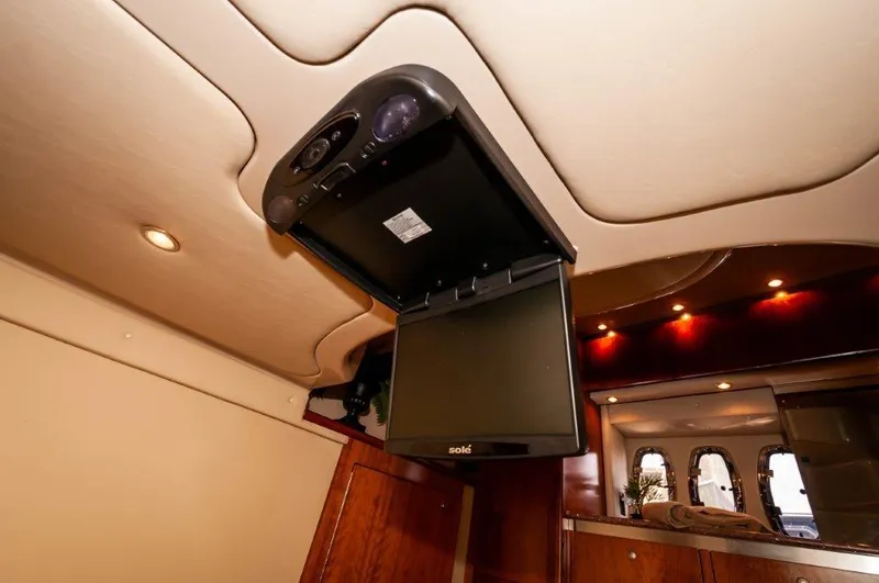 Knot Fair Yacht Photos Pics 2006 47 Cruisers Yachts SS - Guest Stateroom