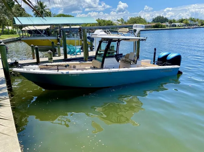  Yacht Photos Pics 2022 Everglades 273 Cc - Image 1