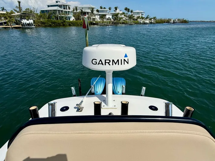  Yacht Photos Pics 2022 Everglades 273cc - Image 24