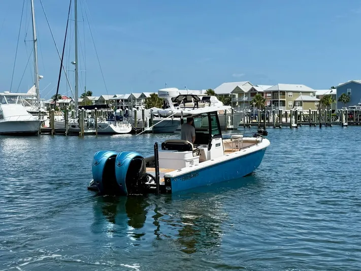  Yacht Photos Pics 2022 Everglades 273cc - Image 3