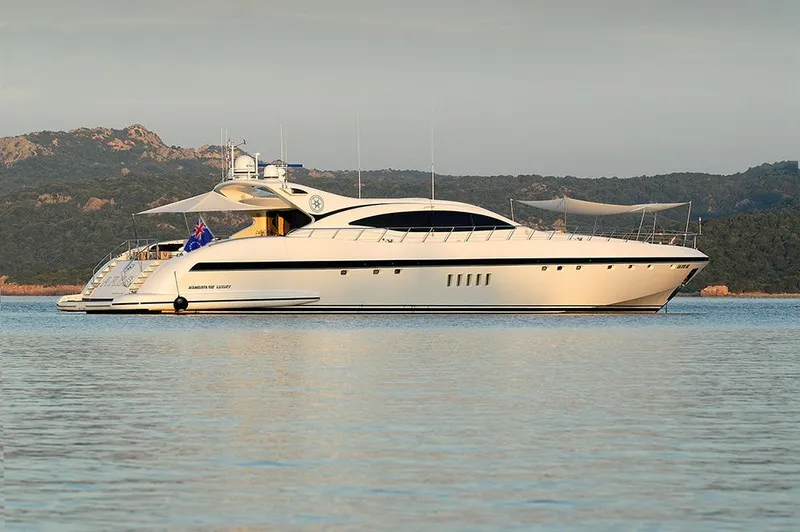 Ares Yacht Photos Pics 
