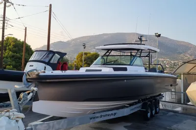 2021 Axopar 37 Sun Top (ST)