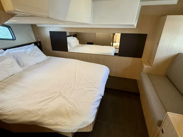  Yacht Photos Pics 2022 Bavaria Sr41 - Image 28