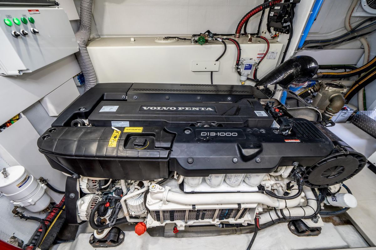 2019 Galeon 64 