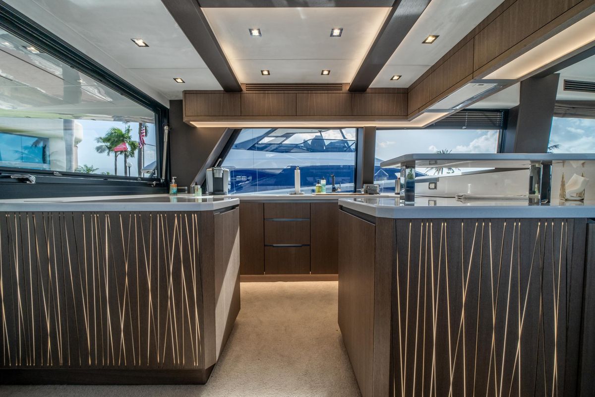2019 Galeon 64 
