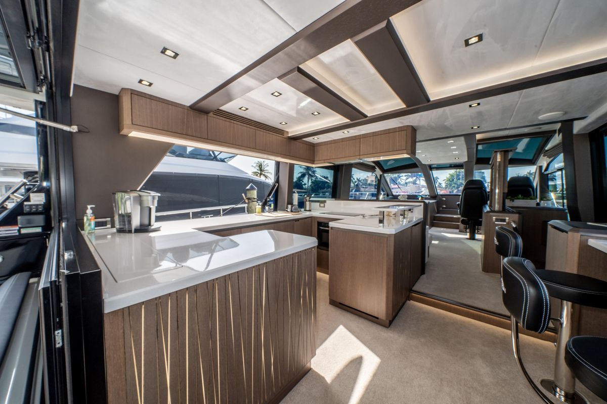 2019 Galeon 64 