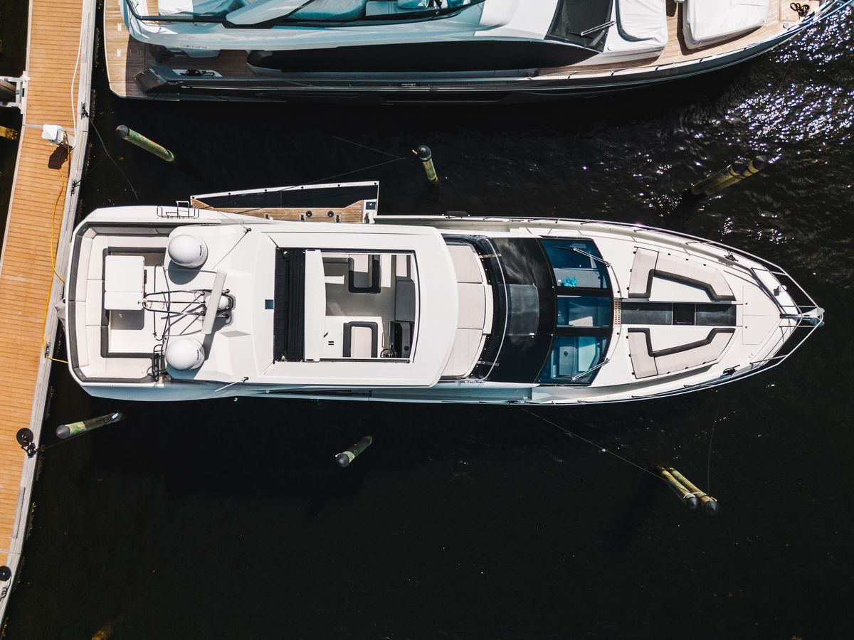 2019 Galeon 64 