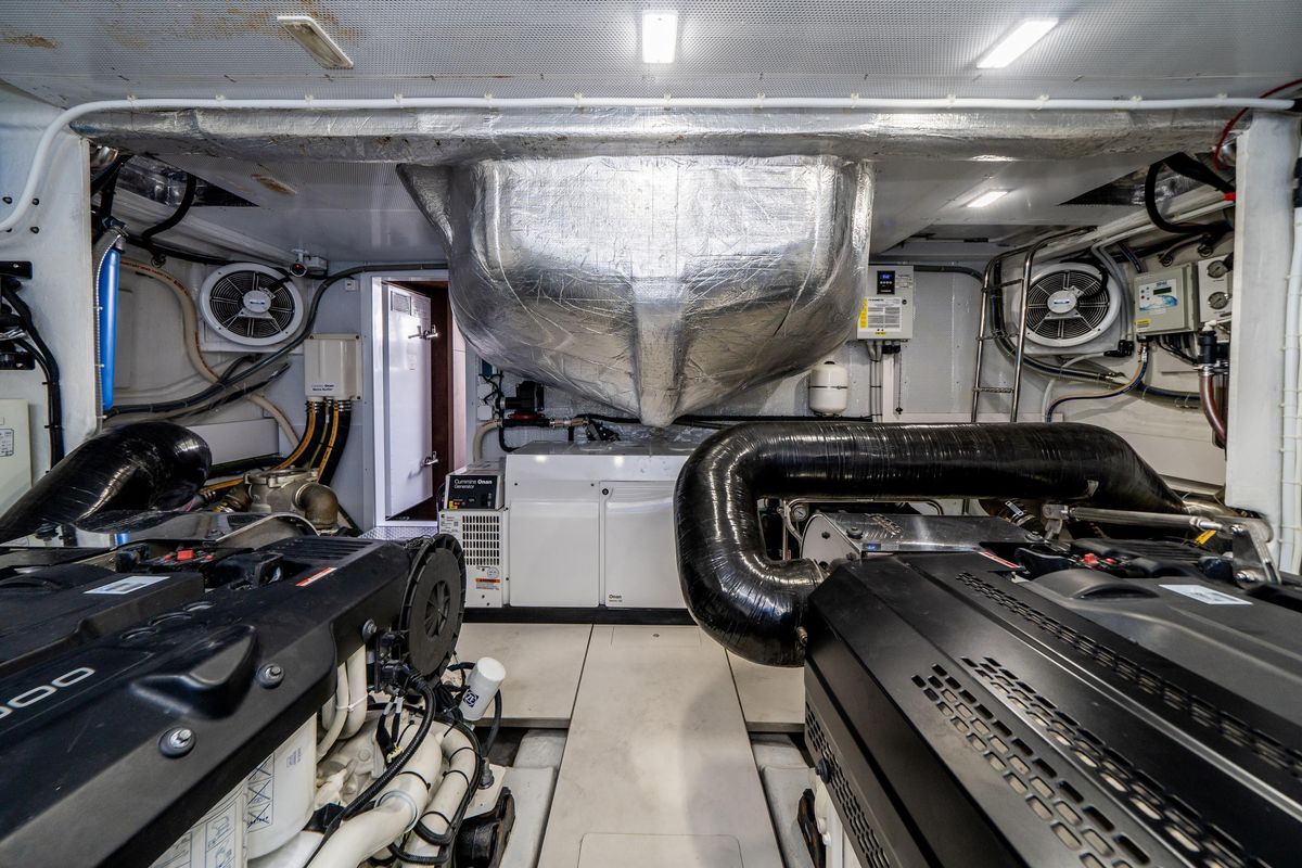 2019 Galeon 64 