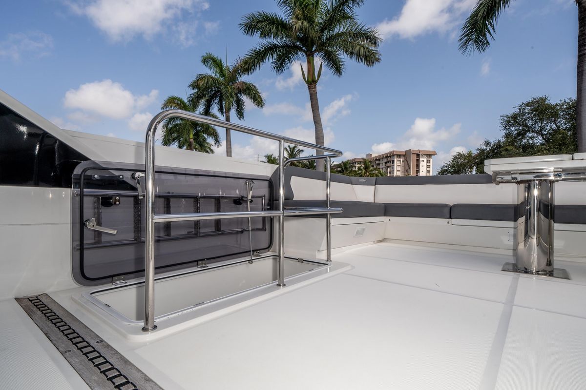 2019 Galeon 64 