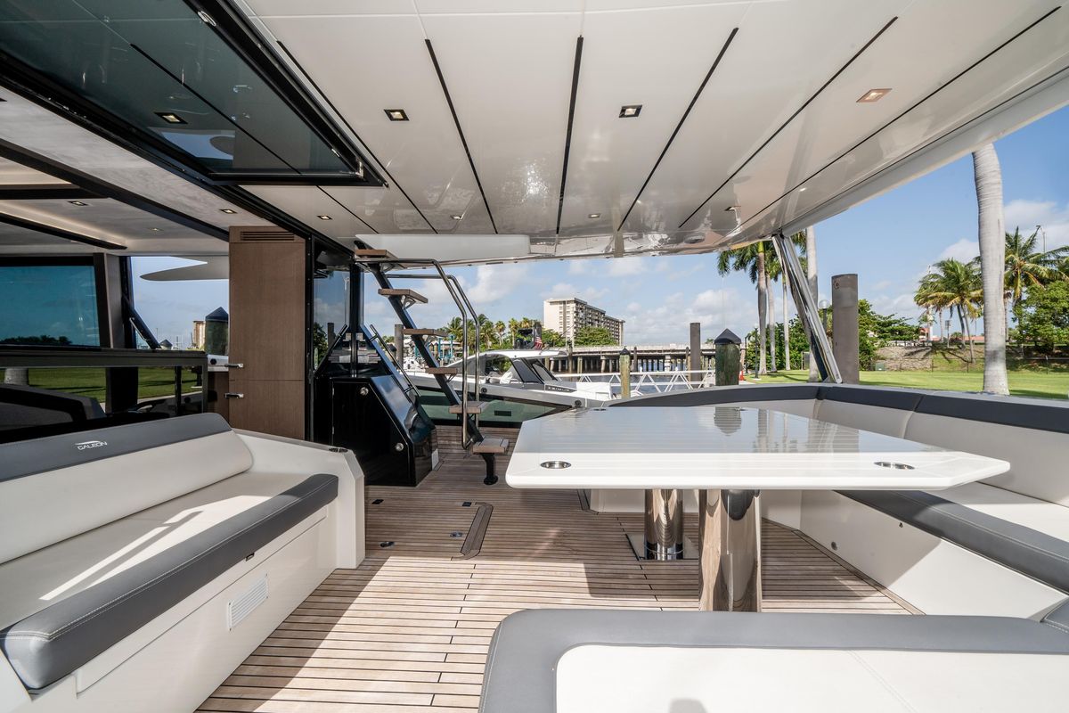 2019 Galeon 64 