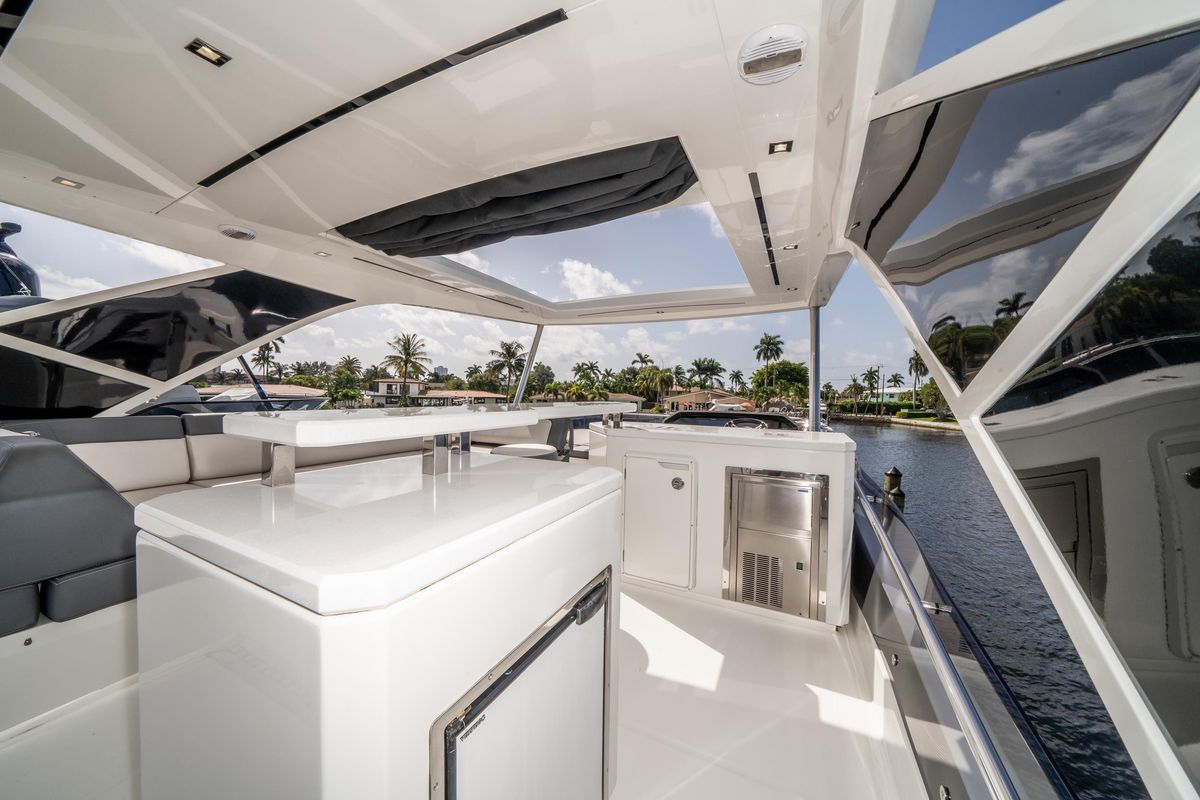 2019 Galeon 64 