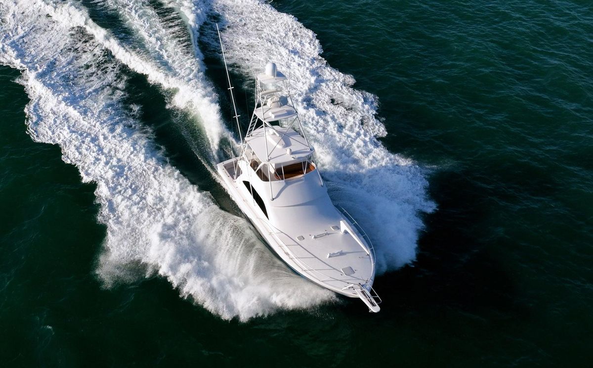 2005 Viking 48 