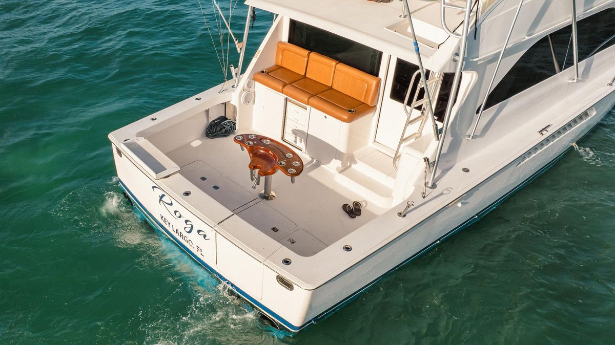 2005 Viking 48 