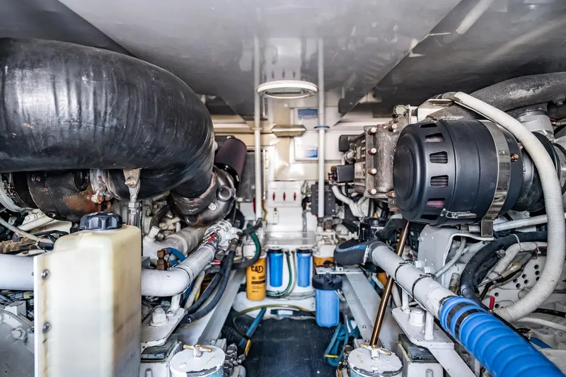 Roga Yacht Photos Pics 