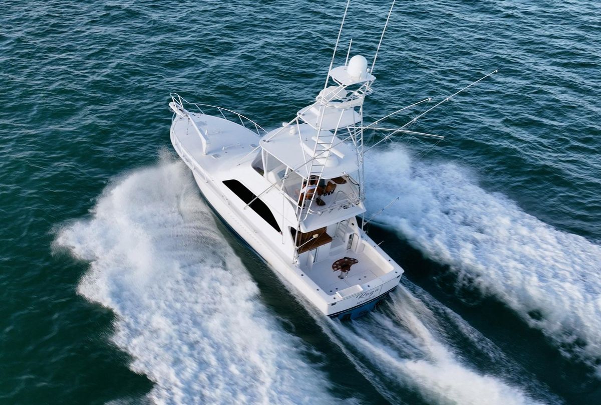 2005 Viking 48 