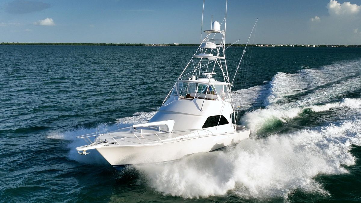 2005 Viking 48 