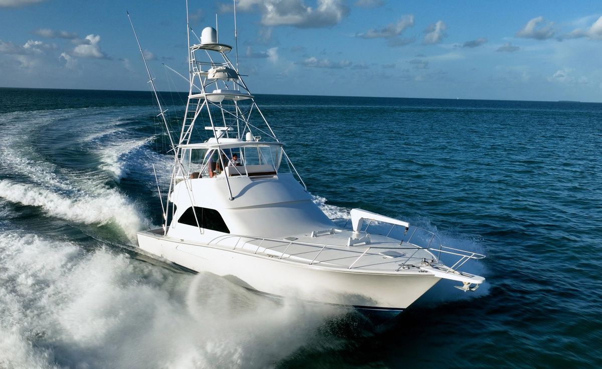 2005 Viking 48 