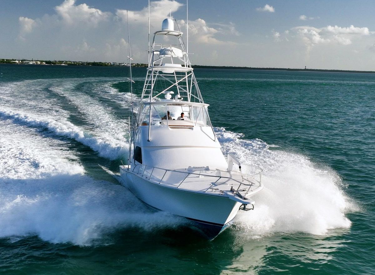 2005 Viking 48 