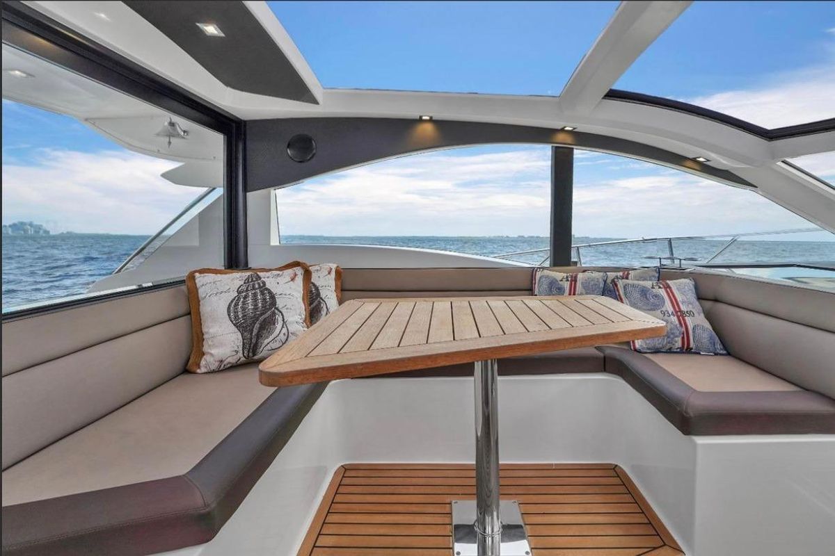 2017 Galeon 45 