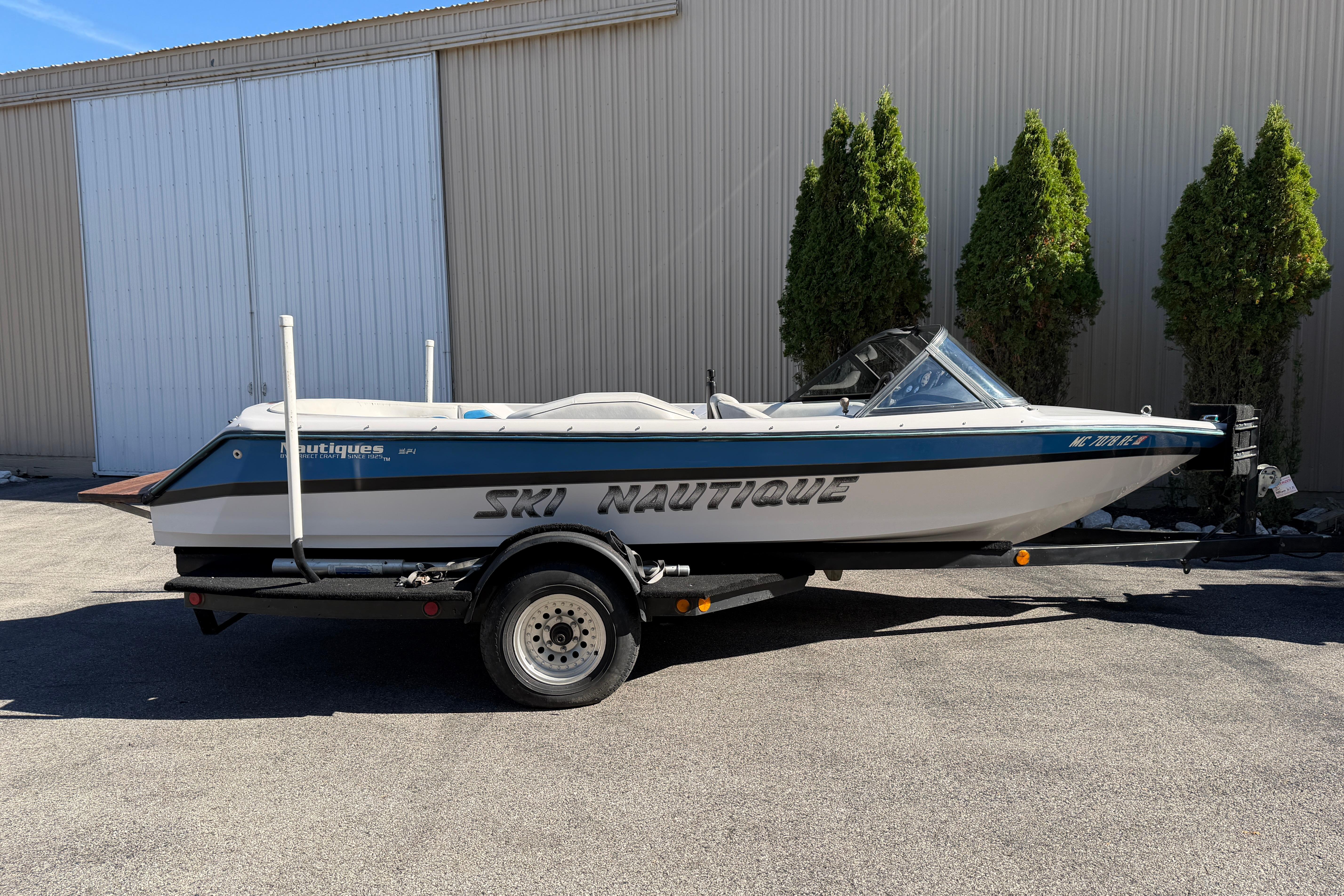 Correct Craft Ski Nautique