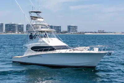Hatteras 54 Convertible
