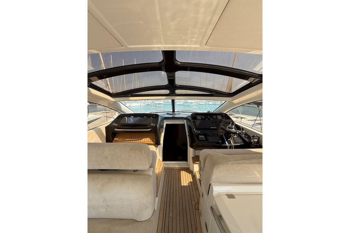 2012 Sunseeker 52 