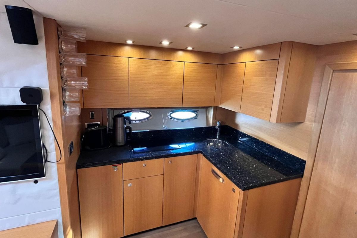 2012 Sunseeker 52 