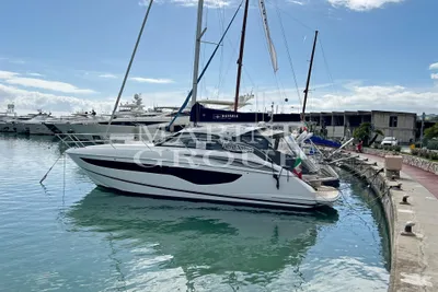 Princess V40