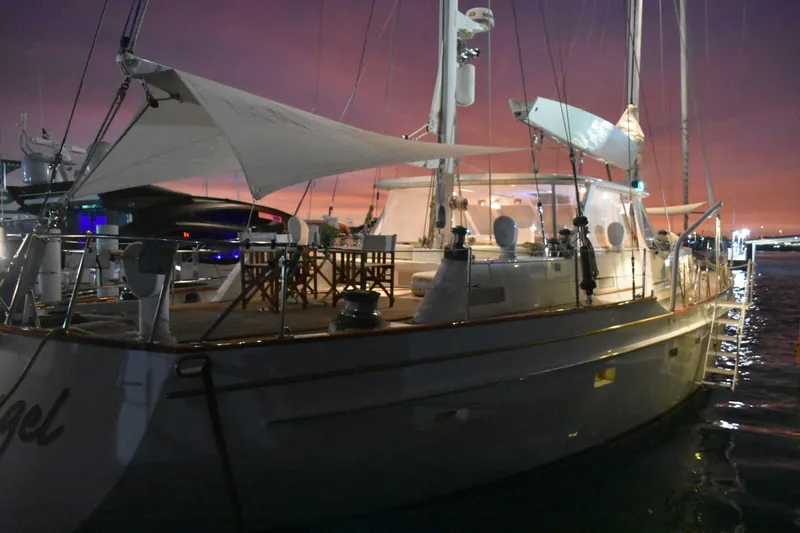 Sea Angel Yacht Photos Pics At night