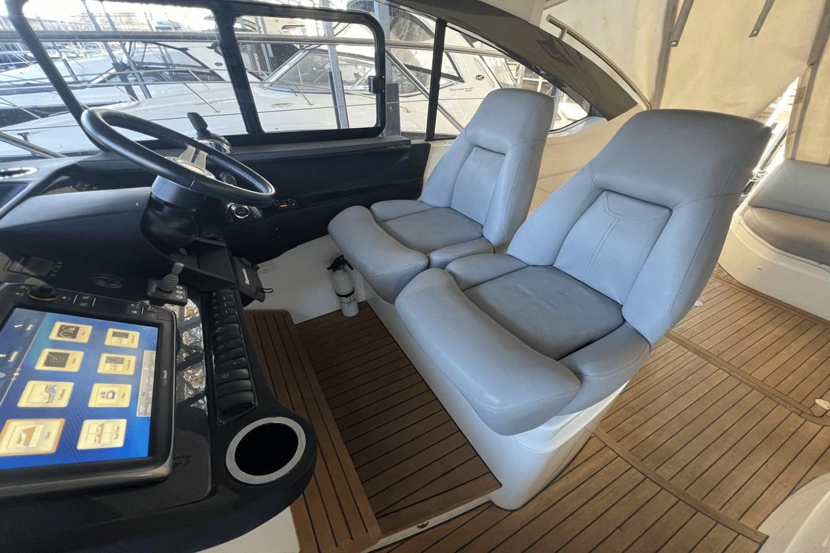 2013 Princess 42 