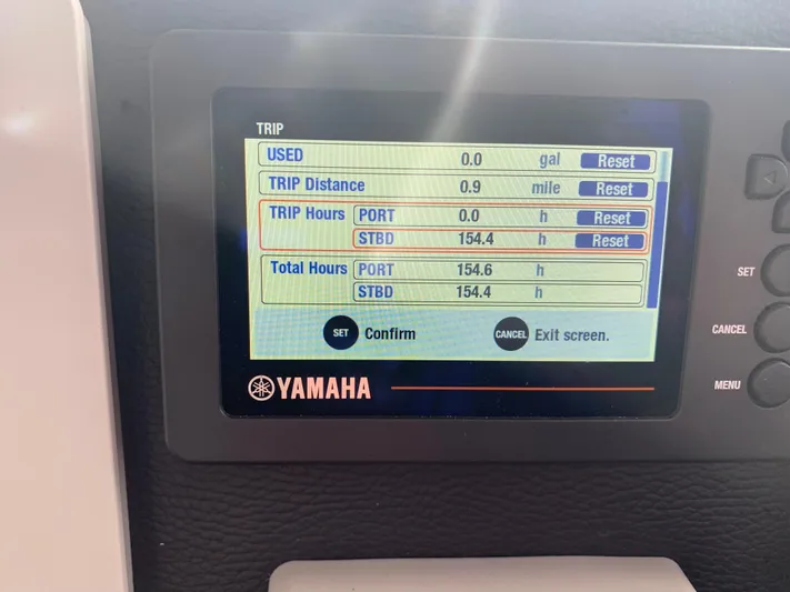  Yacht Photos Pics Yamaha display on 2018 Cutwater C-302 Coupe showing trip and total hours.