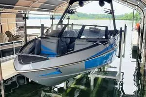 Axis T23