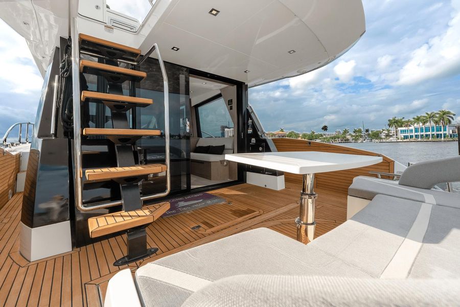 2021 Galeon 500 Fly