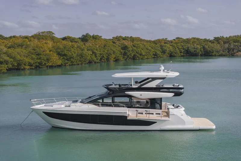  Yacht Photos Pics 