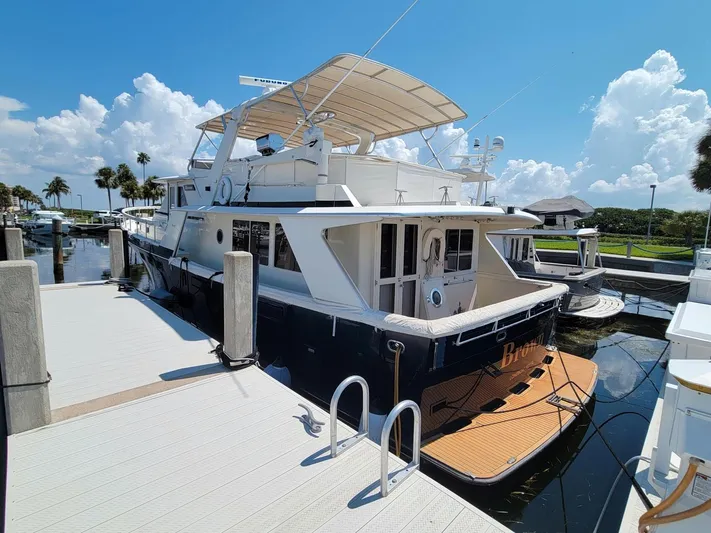 Brown Yacht Photos Pics 