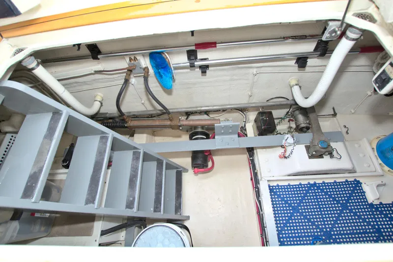 Brown Yacht Photos Pics 