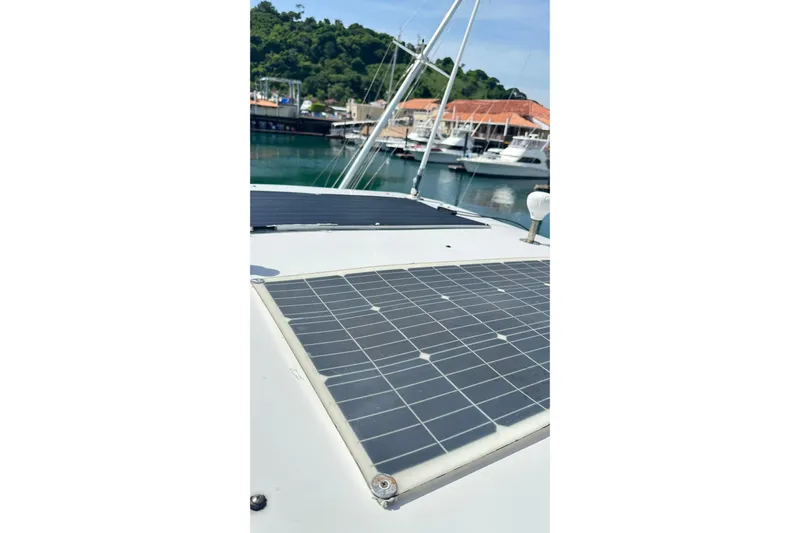  Yacht Photos Pics 2008 Luhrs 31 Hard Top IPS with solar panels docked at marina.