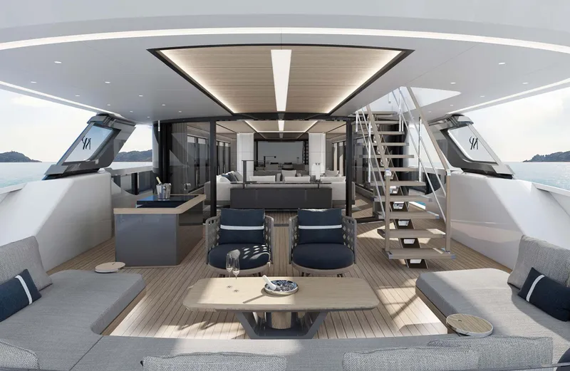  Yacht Photos Pics ISA GT33