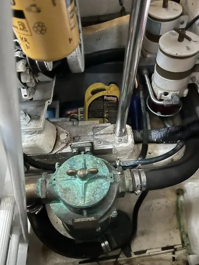 Lio Kai Yacht Photos Pics 