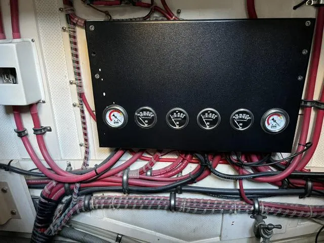 Lio Kai Yacht Photos Pics 