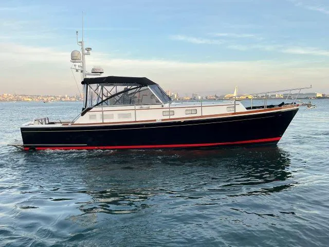 Lio Kai Yacht Photos Pics 