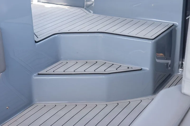  Yacht Photos Pics Modern boat steps with sleek design, Hanover 387, 2025 model.